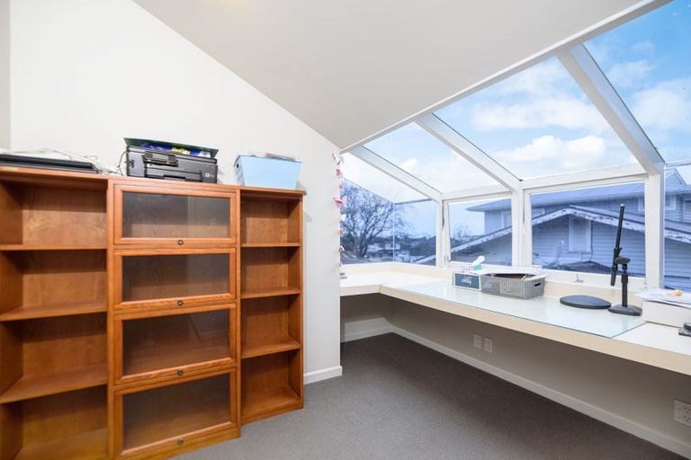 Photo of property in 2a Sylvan Park Avenue, Milford, Auckland, 0620