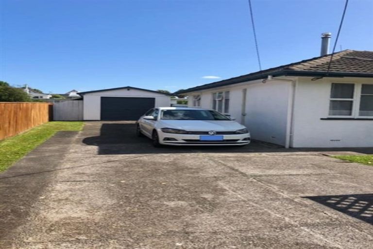 Photo of property in 7 Duke Street, Levin, 5510