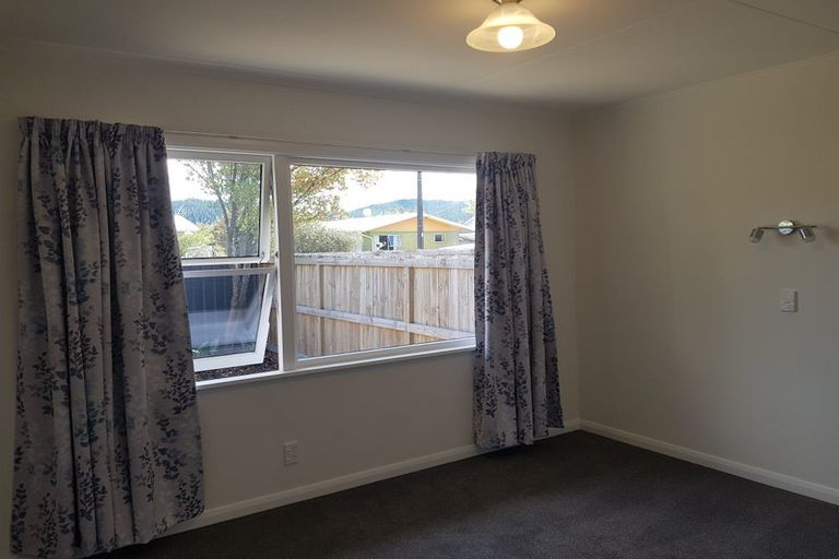 Photo of property in 2a Pitfure Road, Wakefield, 7025