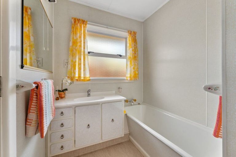 Photo of property in 8 Esperance Street, St Albans, Christchurch, 8052