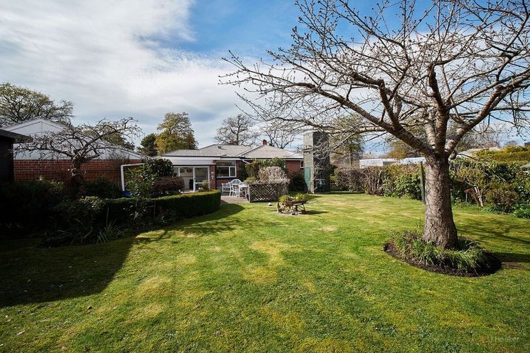 Photo of property in 57 Main North Road, Geraldine, 7930