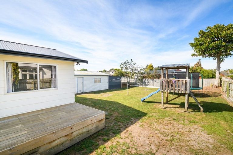 Photo of property in 17 Campbell Street, Feilding, 4702