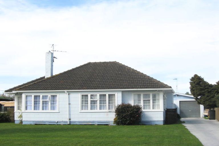 Photo of property in 6 Churchill Street, Mayfield, Blenheim, 7201