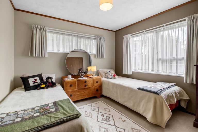 Photo of property in 22 Widmore Drive, Massey, Auckland, 0614