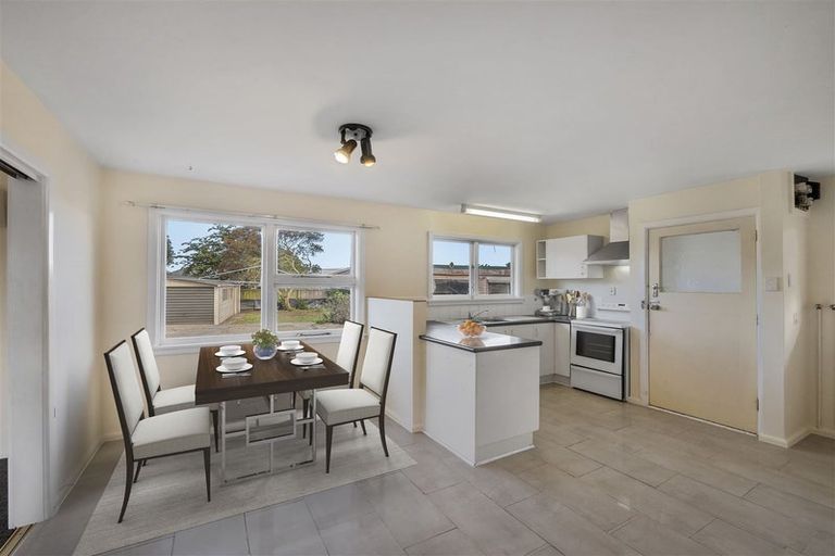 Photo of property in 8 Meon Street, Aranui, Christchurch, 8061