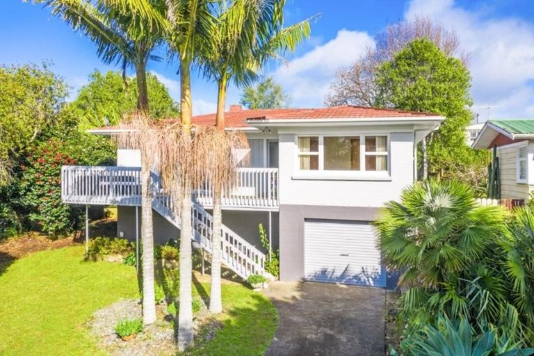 Photo of property in 24 Crawford Crescent, Te Kamo, Whangarei, 0112