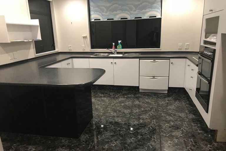 Photo of property in 65 Nevay Road, Miramar, Wellington, 6022