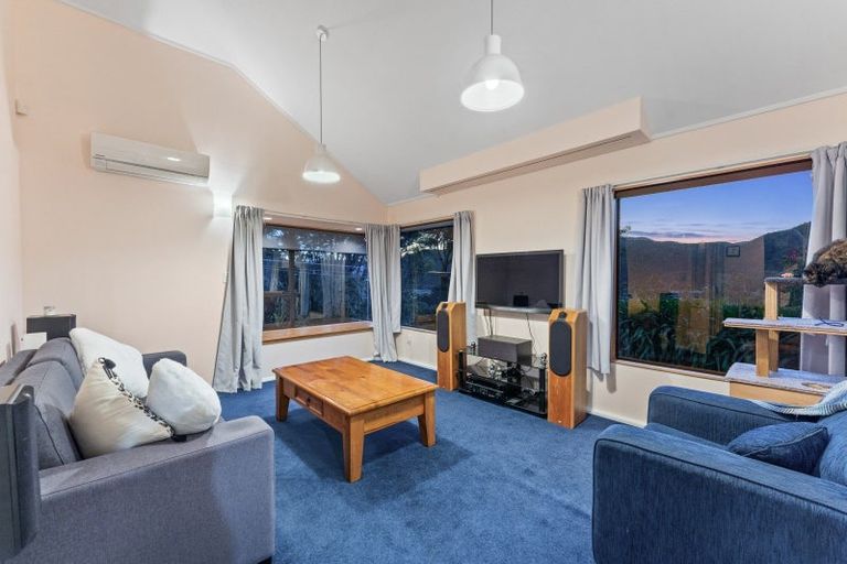 Photo of property in 66 Holborn Drive, Stokes Valley, Lower Hutt, 5019