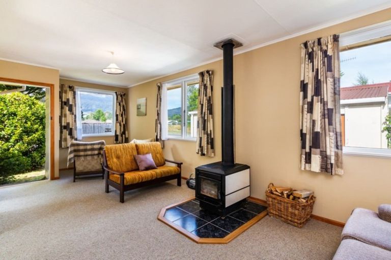 Photo of property in 40 Rangiamohia Road, Turangi, 3334