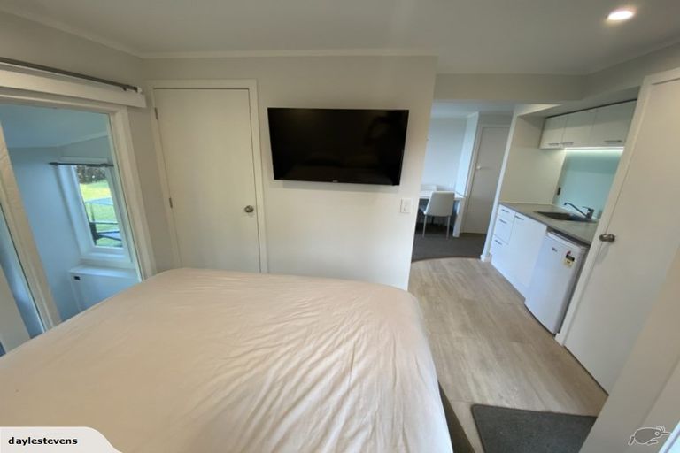 Photo of property in 5 Mccauley Grove, Hilltop, Taupo, 3330