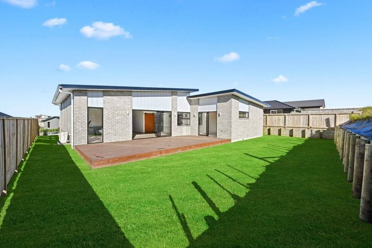 Photo of property in 52 Pinehurst Crescent, Morrinsville, 3300