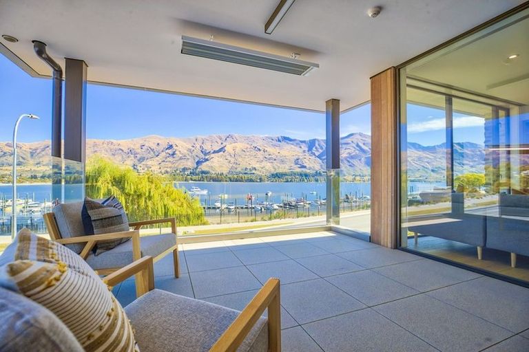 Photo of property in 38 Marina Terrace, Kinloch, Taupo, 3377