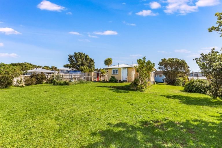 Photo of property in 67 Pikarere Street, Titahi Bay, Porirua, 5022