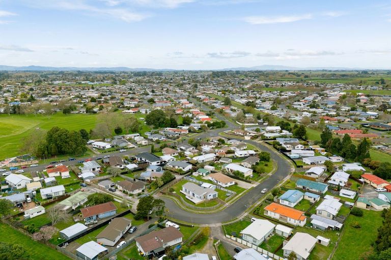 Photo of property in 14 Purcell Place, Melville, Hamilton, 3206