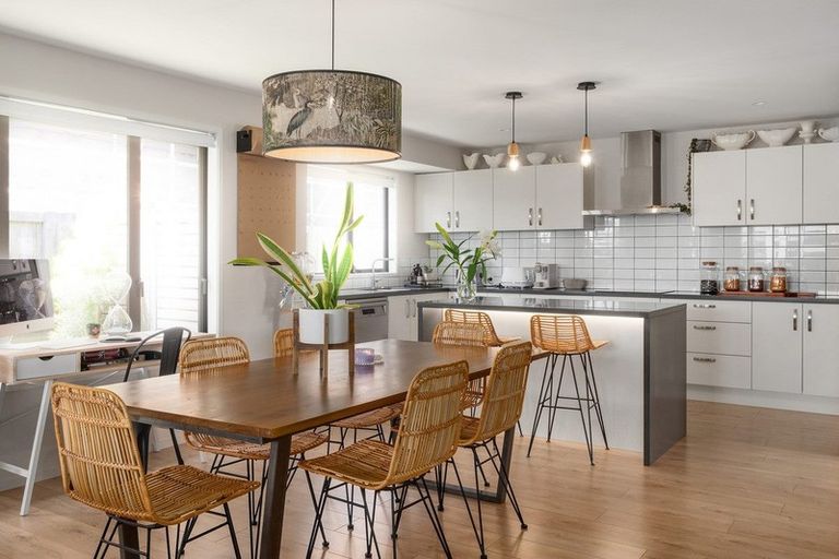 Photo of property in 1 Pimelea Street, Papamoa Beach, Papamoa, 3118