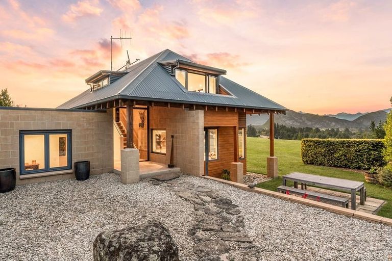 Photo of property in 475 Wanaka-luggate Highway, Wanaka, 9382