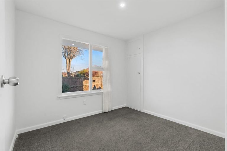Photo of property in 32 Boston Avenue, Hornby, Christchurch, 8042