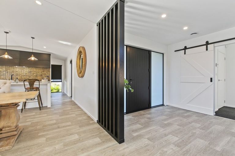 Photo of property in 109 Whakaturou Crescent, Pyes Pa, Tauranga, 3112