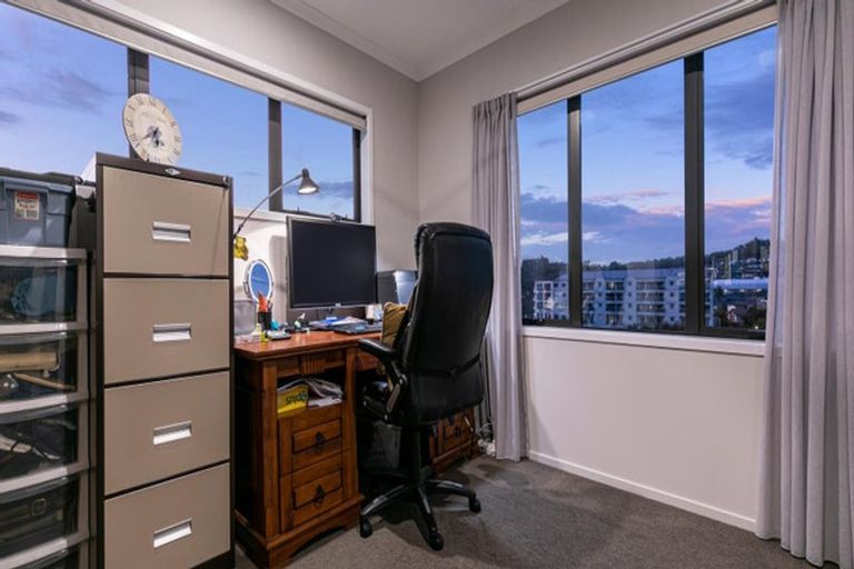 Photo of property in 41 Maka Terrace, Orewa, 0931