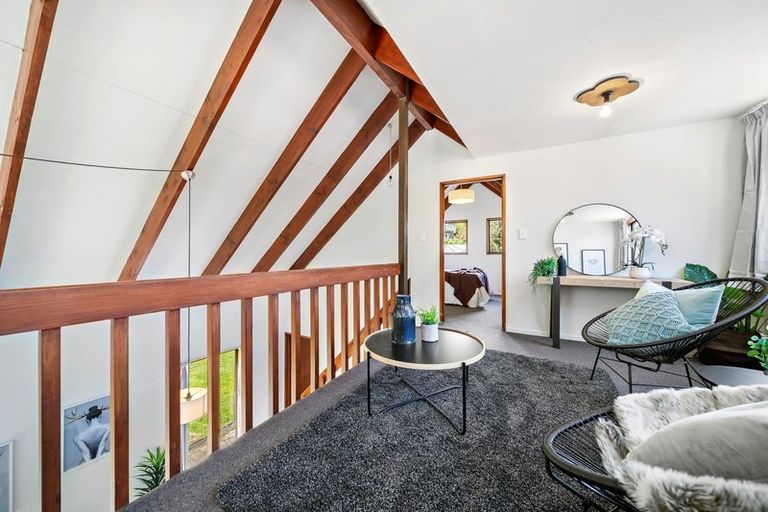 Photo of property in 25b Williams Street, Sunshine Bay, Queenstown, 9300