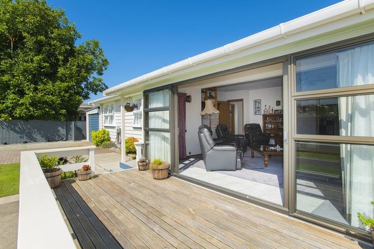 Photo of property in 37 Macdonald Street, Te Hapara, Gisborne, 4010