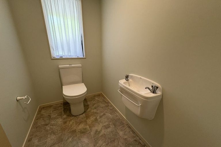 Photo of property in 1 Moorhouse Street, Taradale, Napier, 4112