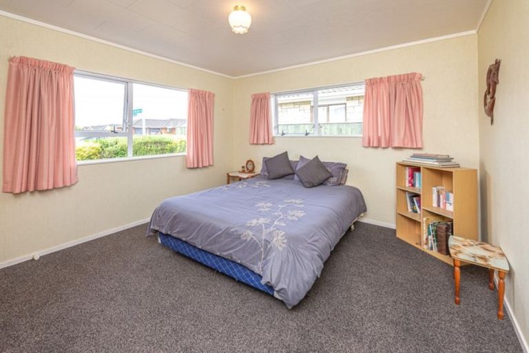 Photo of property in 98 Fitzherbert Avenue, Tawhero, Whanganui, 4501