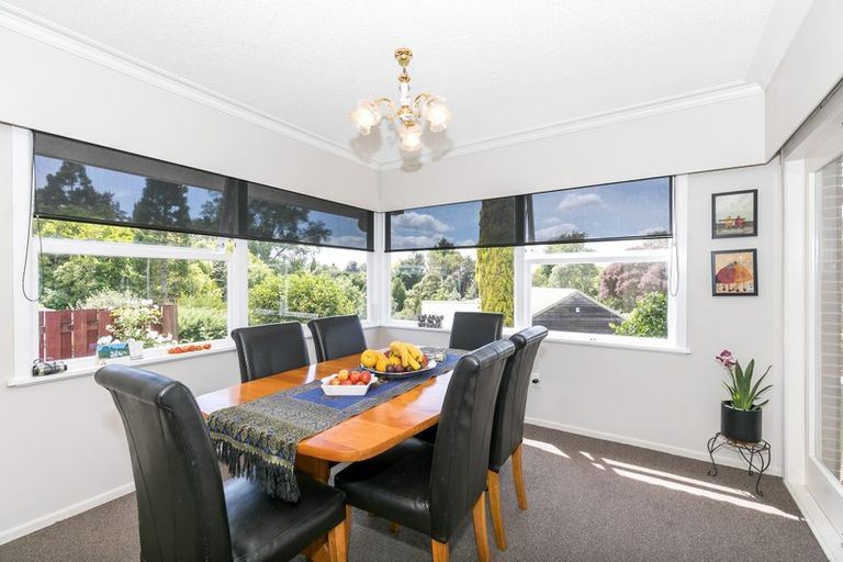 Photo of property in 15 Chedworth Avenue, Chedworth, Hamilton, 3210