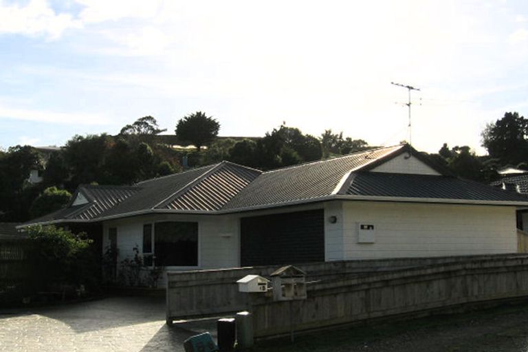 Photo of property in 6b Montgomery Street, Stokes Valley, Lower Hutt, 5019