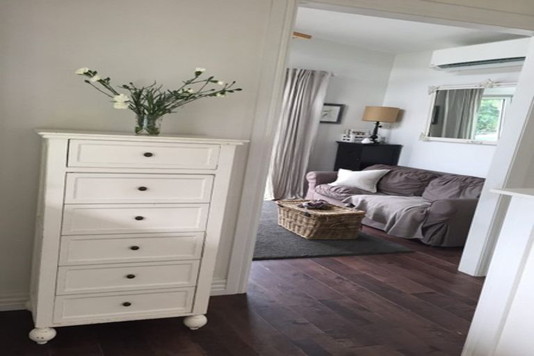 Photo of property in 10 Kauri Road, Stanmore Bay, Whangaparaoa, 0932