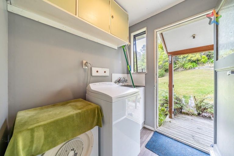 Photo of property in 10 Whitechapel Grove, Stokes Valley, Lower Hutt, 5019