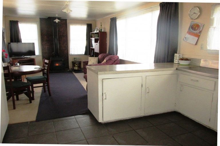 Photo of property in 75 Buller Road, Reefton, 7830