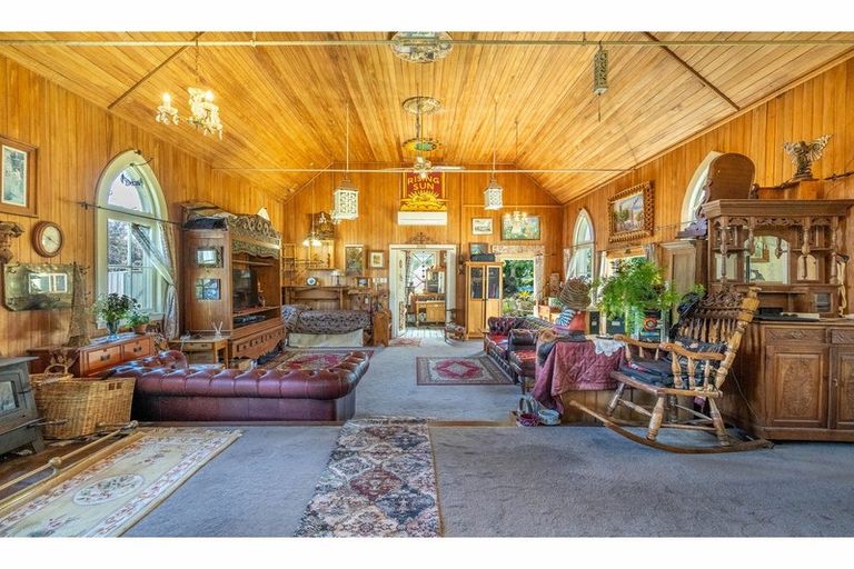 Photo of property in 6 Matheson Road, Waikaka, Gore, 9775