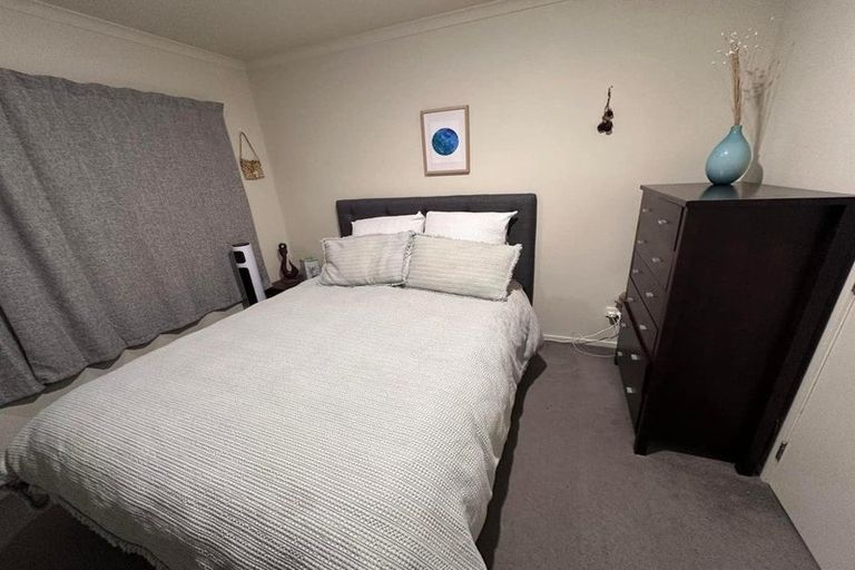 Photo of property in 23 Delta Mews Place, Clive, 4102