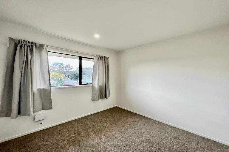 Photo of property in 5a Roslyn Road, Mount Wellington, Auckland, 1060