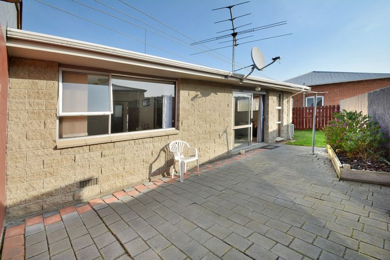 Photo of property in 14g Wesley Street, South Dunedin, Dunedin, 9012