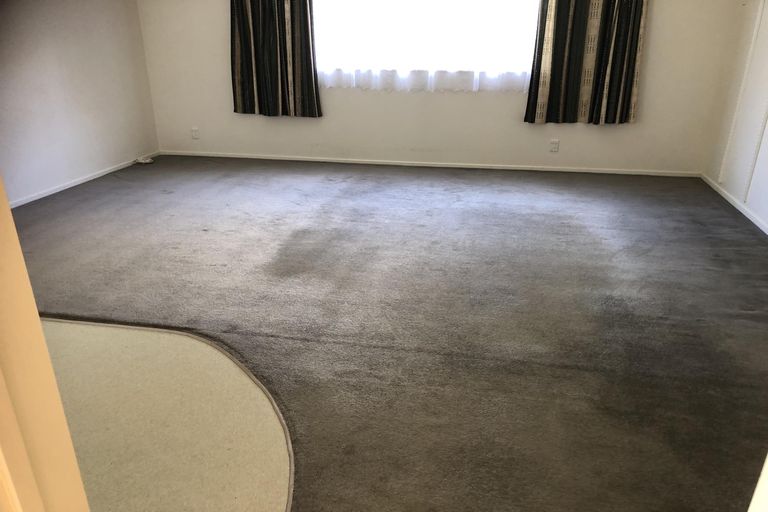 Photo of property in 46 Millstream Drive, Henderson, Auckland, 0610