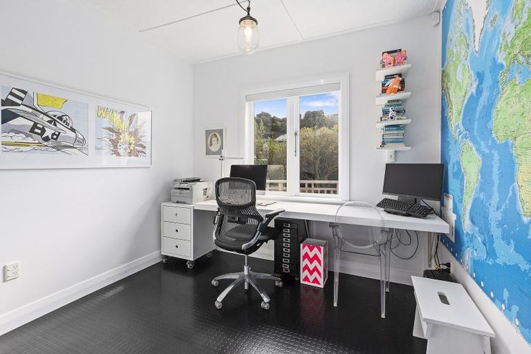 Photo of property in 12 Butt Street, Brooklyn, Wellington, 6021