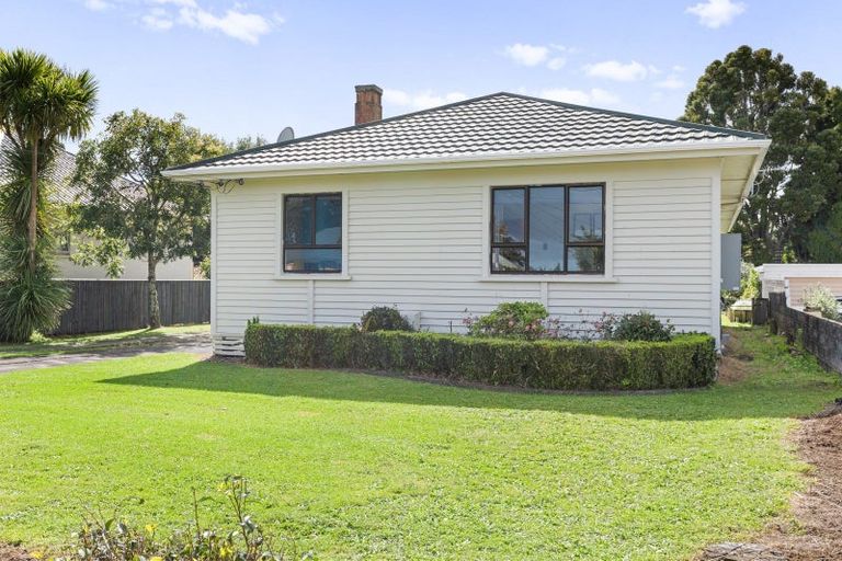 Photo of property in 123 Govett Avenue, Frankleigh Park, New Plymouth, 4310