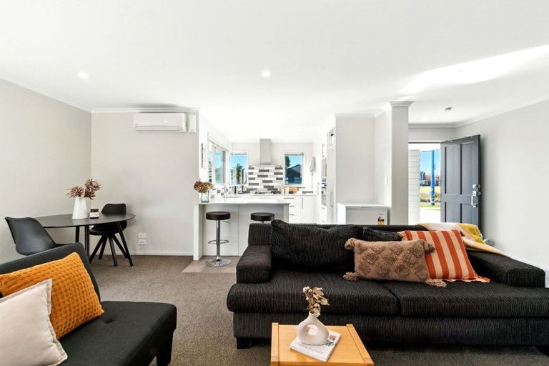 Photo of property in 196 The Boulevard, Papamoa Beach, Papamoa, 3118