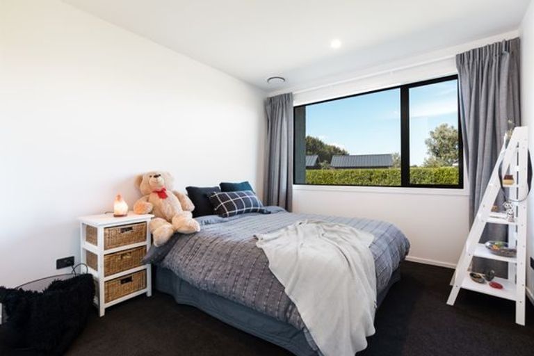 Photo of property in 7 South Oaks Close, Pukemoremore, Cambridge, 3493