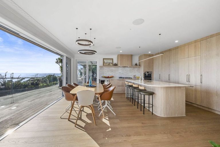 Photo of property in 26a Whiteley Street, Moturoa, New Plymouth, 4310