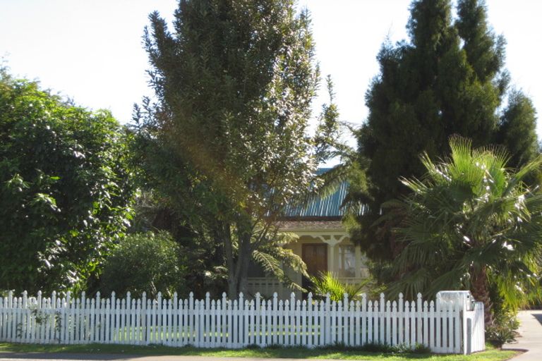 Photo of property in 158a Main Road, Clive, 4102