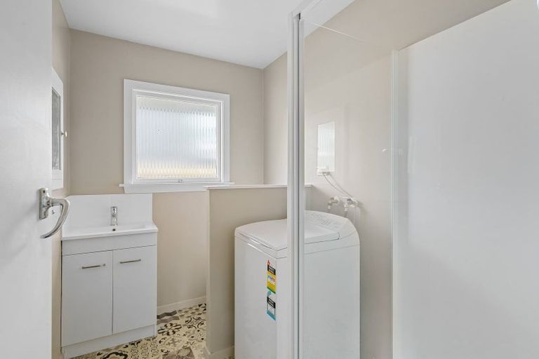 Photo of property in 1/932 Colombo Street, St Albans, Christchurch, 8014