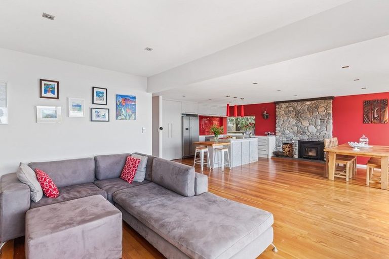 Photo of property in 100 The Esplanade, Raumati South, Paraparaumu, 5032