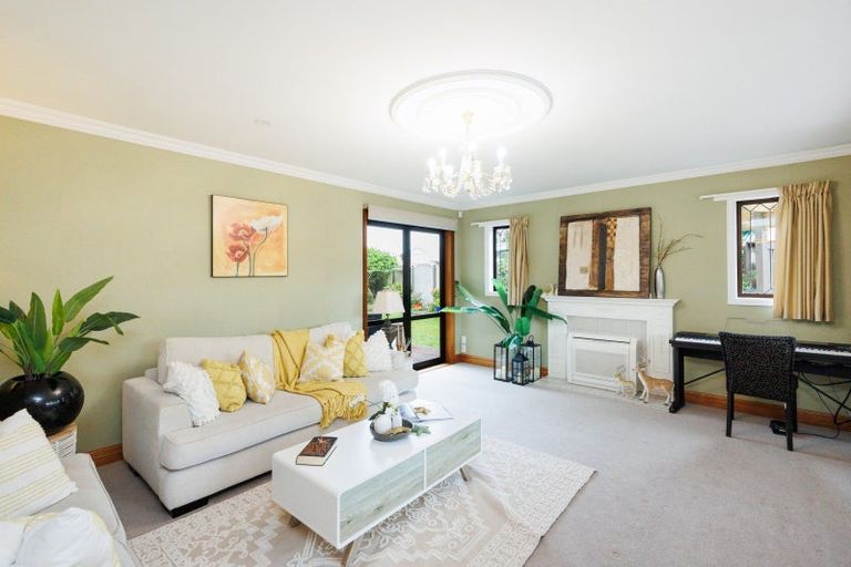 Photo of property in 14 Willowbank Crescent, Feilding, 4702