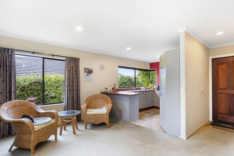 Photo of property in 43 Kinloch Drive, Bethlehem, Tauranga, 3110