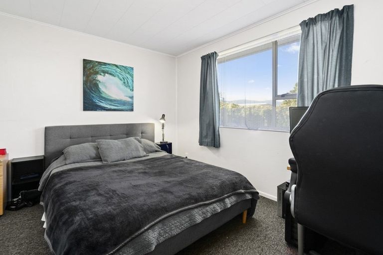 Photo of property in 186b Wellington Road, Wainuiomata, Lower Hutt, 5014