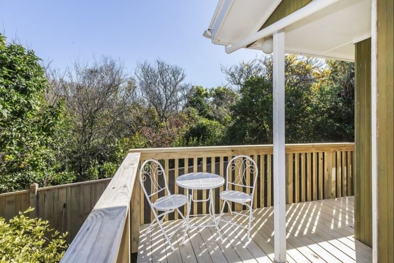 Photo of property in 14a Arawhata Street, Ranui, Porirua, 5024