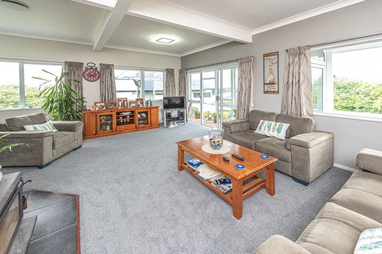 Photo of property in 70 Hipango Terrace, Durie Hill, Whanganui, 4500